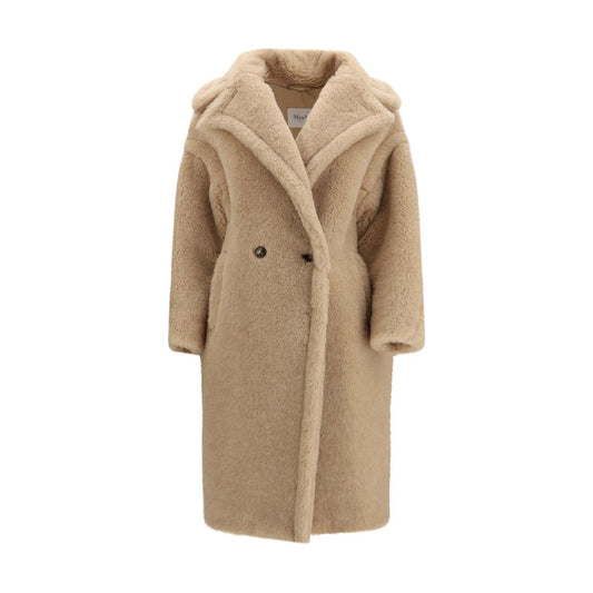 Beige Alpaca Vicugna Pacos Coat