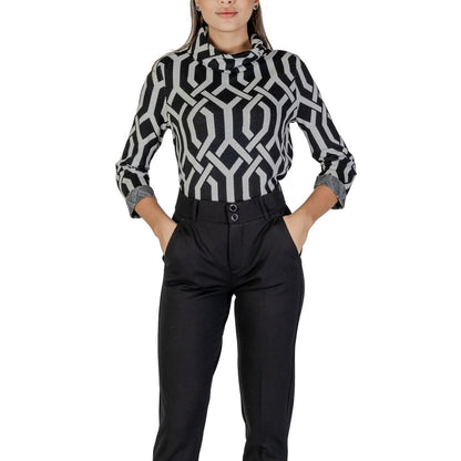 Black Polyester Sweatshirt