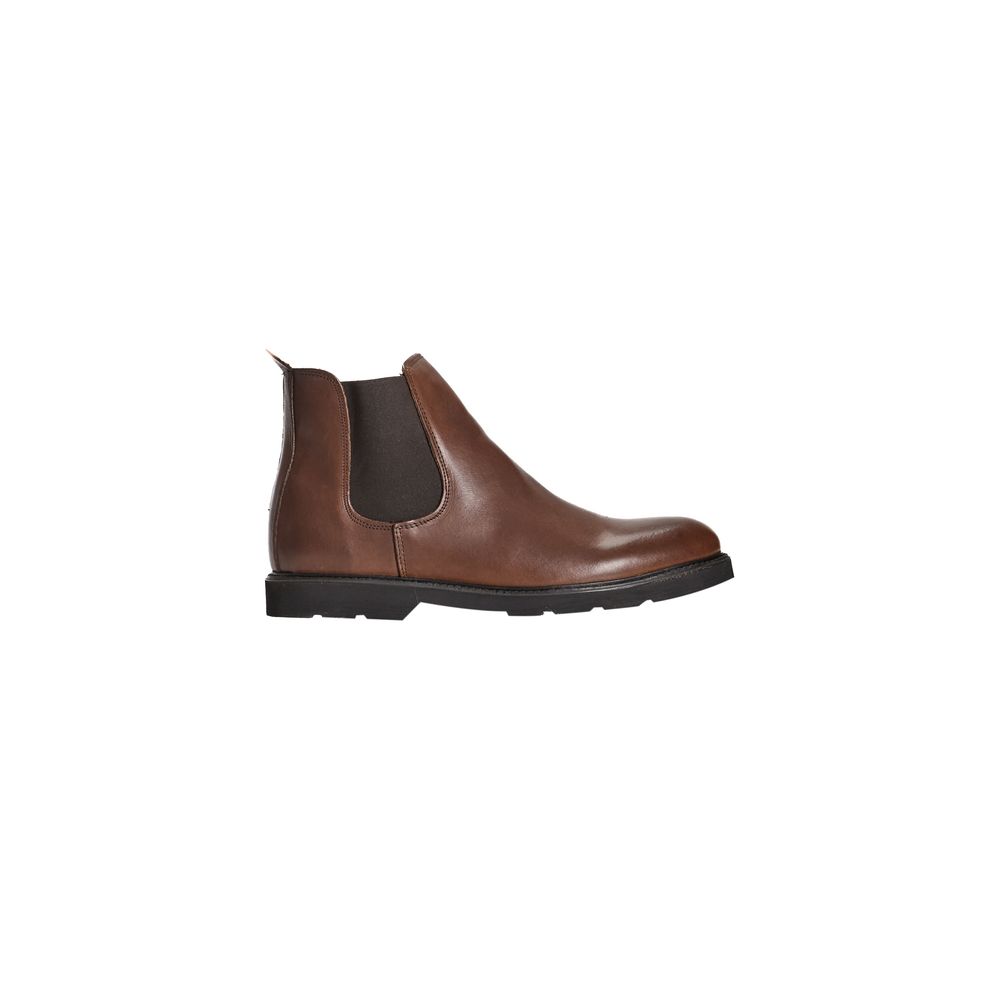 Brown Calfskin Boot