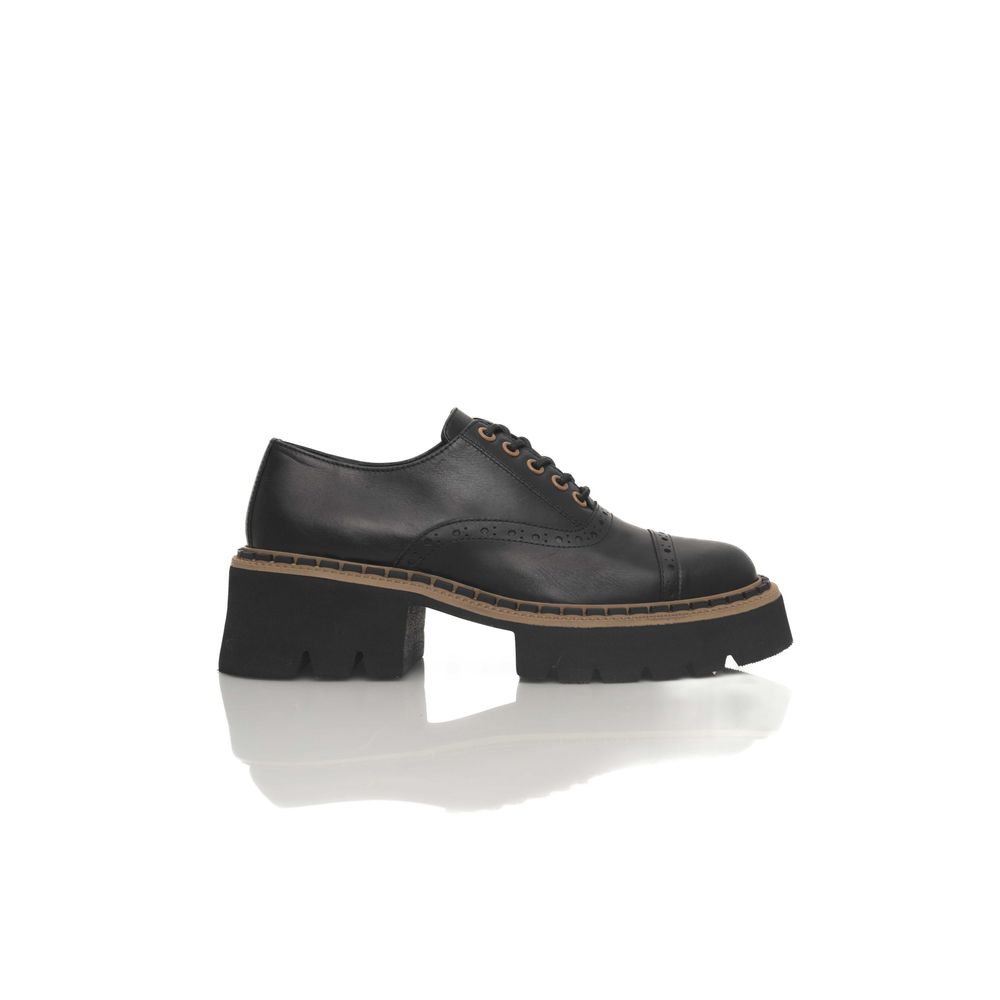 Black Cowhide Shoe