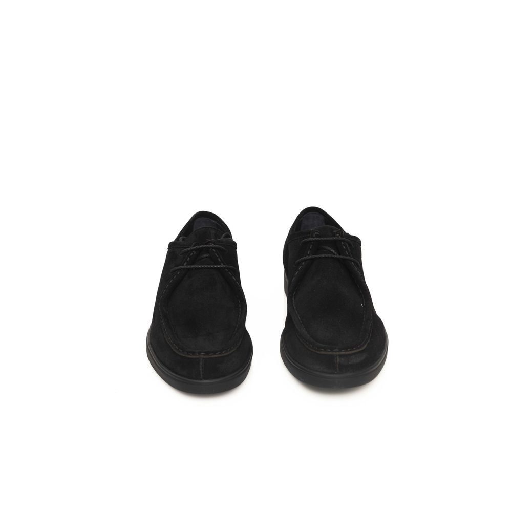 Black Cowhide Shoe