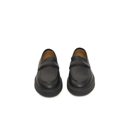Black Cowhide Loafer