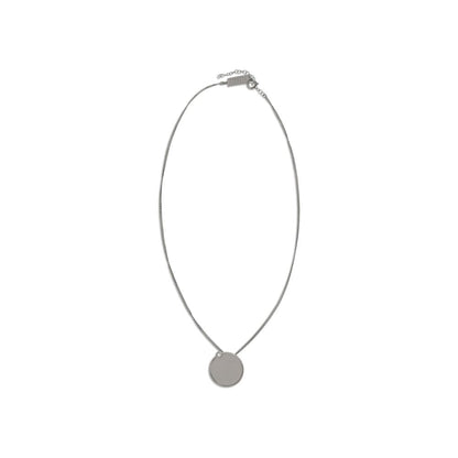 Necklace with round plaque
